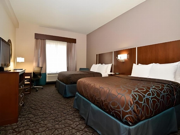 Holiday Inn Express & Suites Junction City image 38